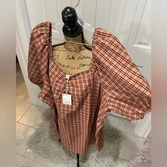 a.n.a Plaid Puff Sleeve Dress in Orange and Black - Picture 4 of 15